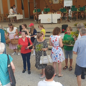 Kräutersträußerl für Gläubige