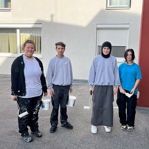 Projekt 'Bunt wie das Leben' / © Diözese Eisenstadt/Mario Bachhofer Vivian Fuchs, Leon Trimmel, Ayscha Vadaeva, Rada Bodaka (Schüler:innen der Polytechnischen Schule Oberpullendorf)