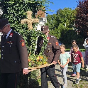Prozession in die Kirche