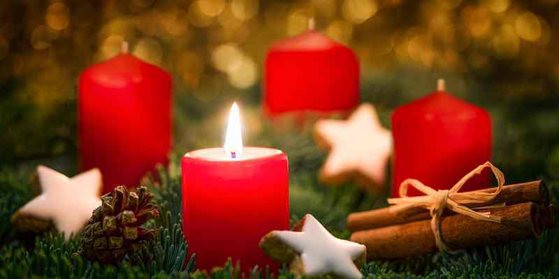 1. Advent / ©eyetronic - stock.adobe.com