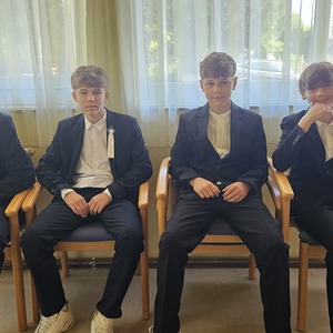 Firmlinge im Kommunikationsraum