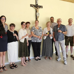 Gruppenbild Pfarrgemeinderat und Gratulanten
