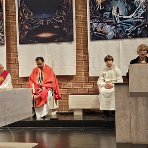 Lektorin Anna Puntigam